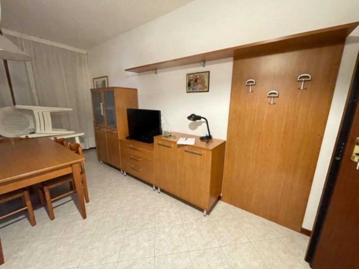 Comfy Apartment In Lido Dei Pini By Beahost Bibione Exterior foto