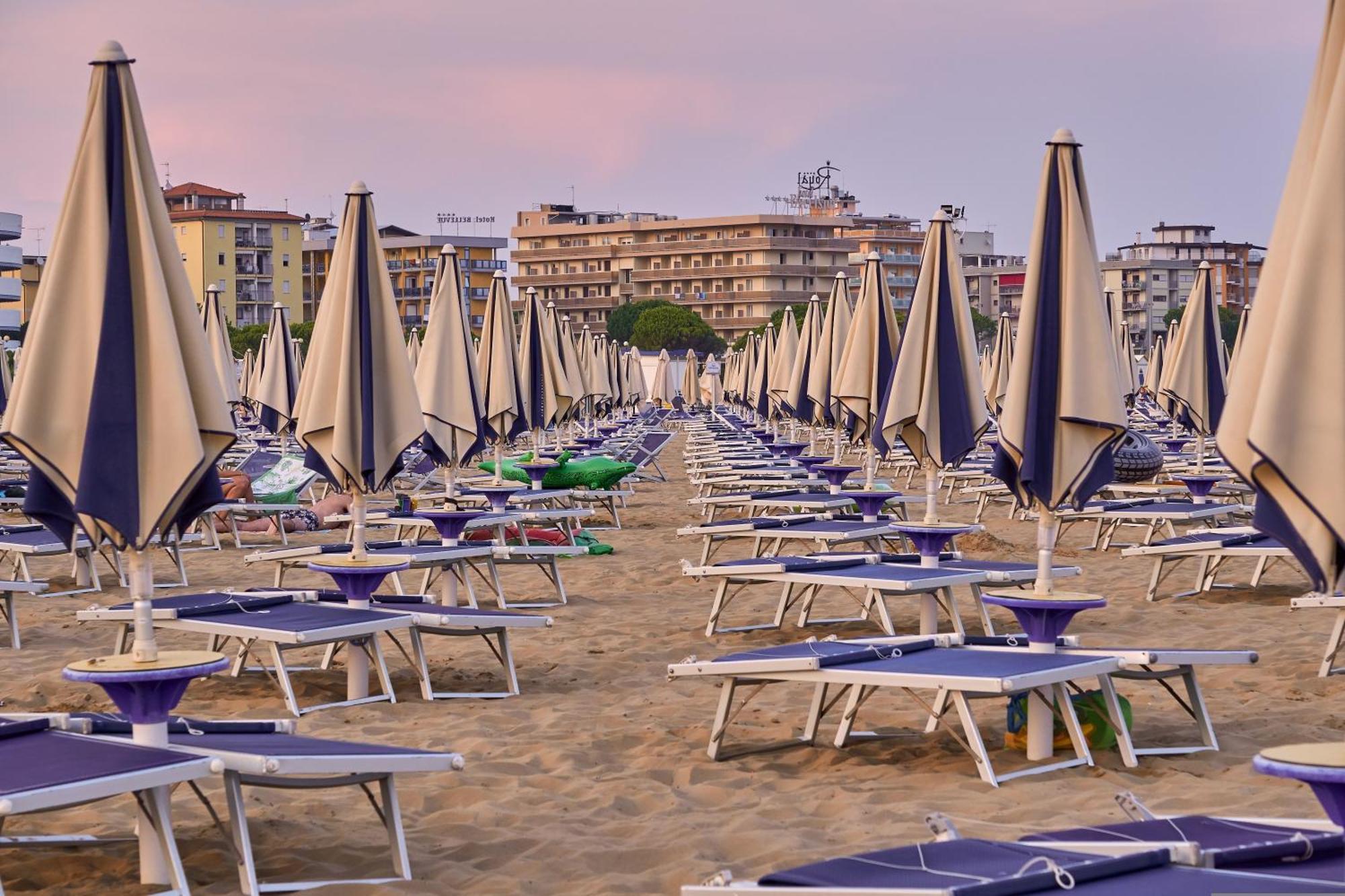 Comfy Apartment In Lido Dei Pini By Beahost Bibione Exterior foto