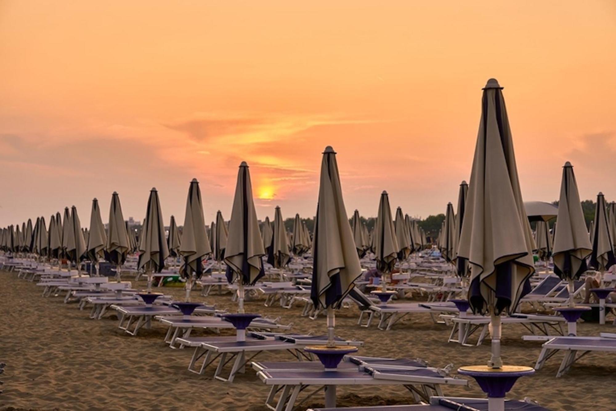 Comfy Apartment In Lido Dei Pini By Beahost Bibione Exterior foto